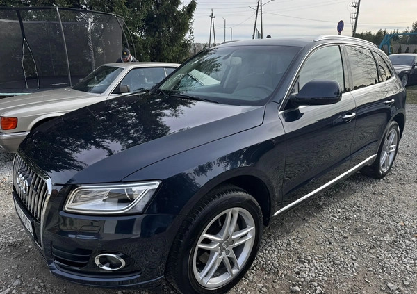 Audi Q5 cena 85000 przebieg: 130000, rok produkcji 2017 z Myszków małe 121
